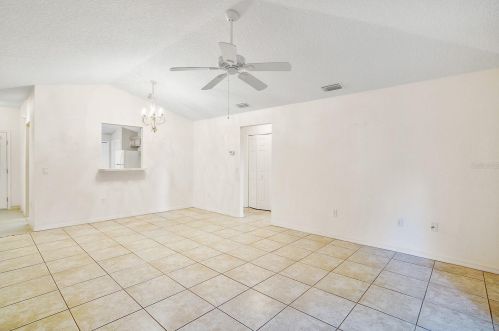 1103 Juniper Ct, Tavares FL  32778-4987 exterior