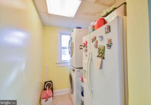 310 Congress St, Charles Town WV  25414-1320 exterior