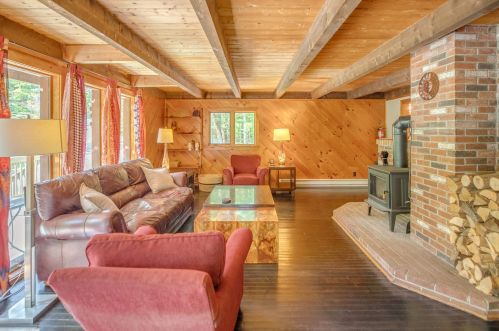 42 Sugar Run, Ellsworth NH  03285-6852 exterior
