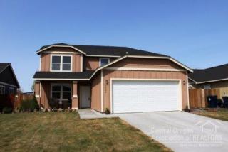 3433 Newberry Ave, Eagle Crest OR  97756-2954 exterior