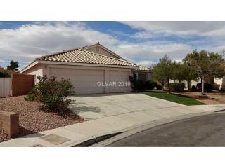 901 Pigeon Forge Ave, Henderson, NV 89015-5816