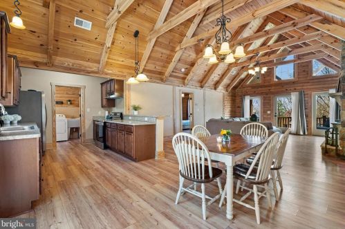 1600 Mercer Rd, Haymarket VA  20169 exterior