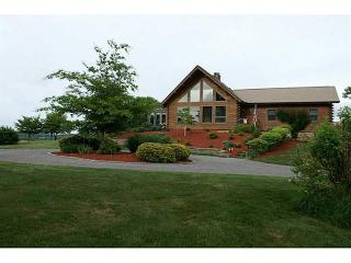 123 Reay Ln, Butler, PA 16002-7759
