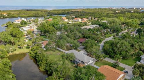 4838 Grandview Ave, New Port Richey, FL 34652-1037
