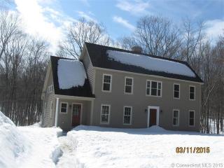 93 Brainard Hill Rd, Higganum, CT 06441-4006