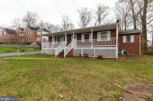 6616 Keene Dr, Springfield VA  22152-2508 exterior