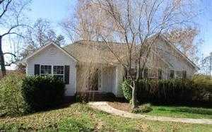 6643 Bucksland Dr, College Dale, TN 37363-6487