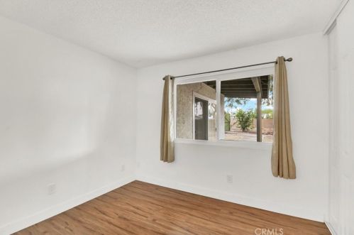 762 Peach St, San Jacinto CA  92583-2804 exterior