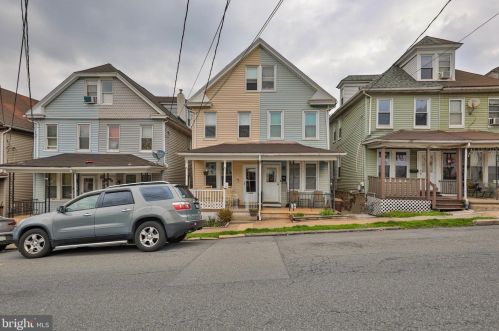 1215 Jackson St, Easton, PA 18042-3237