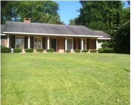2656 Burkelaun Dr, Montgomery, AL 36111-3004