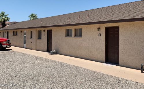 9122 Riverside Dr, Parker, AZ 85344-8081
