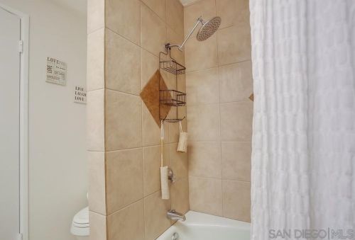 17504 Bernardo Oaks Dr, San Diego CA 92128-2109 exterior