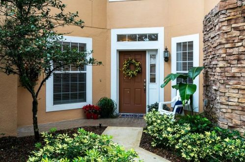 7434 Green Tree Dr, Orlando, FL 32819-5505