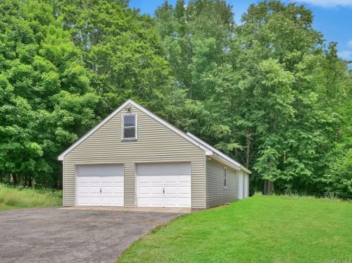 70 Muthig Rd, Hurleyville NY  12747-5056 exterior