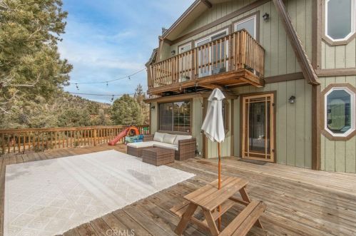 1526 Monte Vista Dr, Big Bear City CA  92314 exterior