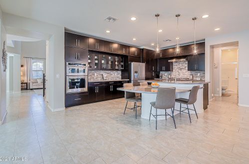 3942 Canyon Pl, Chandler AZ  85249-2075 exterior