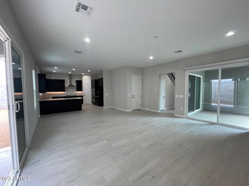 5026 Helena Dr, Scottsdale AZ  85254-7529 exterior
