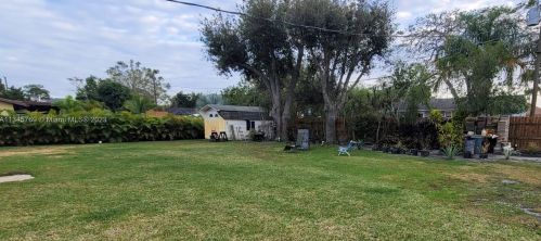 264 Todd Ave, Fort Pierce FL  34983-3137 exterior