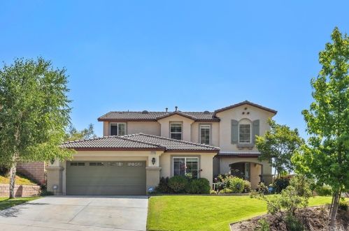 29180 Gateway Dr, Lake Elsinore, CA 92530-7286
