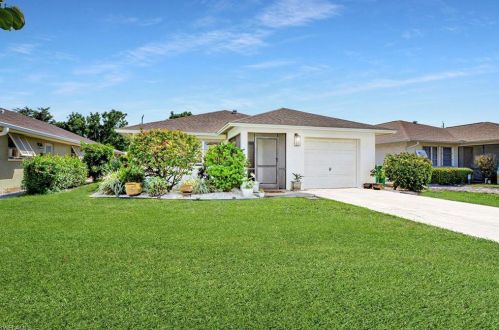 624 104th Ave, Naples FL  34108-3227 exterior
