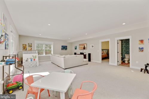 7413 Bethune St, Falls Church VA  22043-1316 exterior