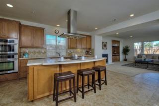 150 Maximilian Ct, Fairfield, CA 94558-1909