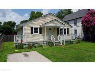 1208 Hoover Ave, Chesapeake, VA 23324-3313