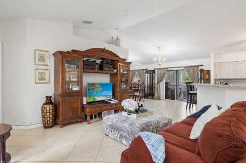 4135 62 Ave, Naples FL  34120 exterior