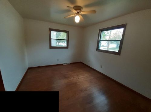 1012 Airport Rd, Menasha WI  54952-2021 exterior