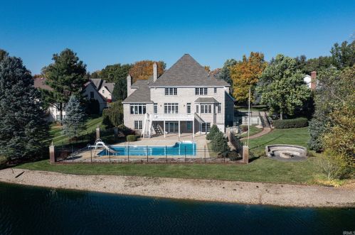 14612 Stonington Ct, Granger, IN 46530-8274