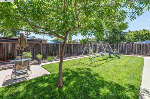 458 Rincon Ave, Livermore CA  94551-6521 exterior