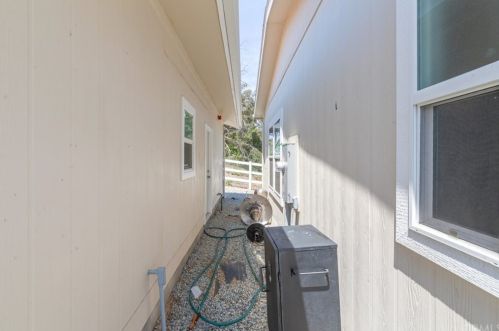 29885 Camino Del Sol Dr, Temecula CA  92592-2114 exterior