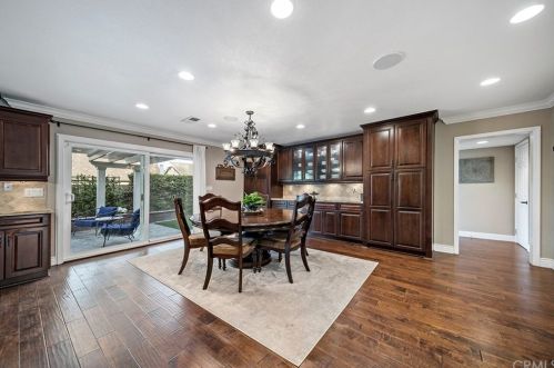 4237 Sussex Cir, Cypress CA  90630-2742 exterior