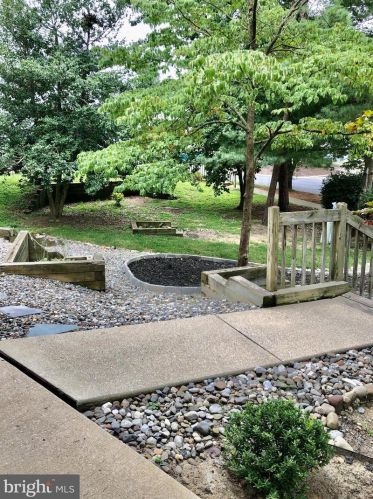 105 Pendragon Way, West Deptford, NJ 08051-2206