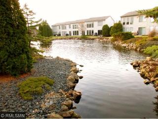 1810 Fairway Dr, Hudson WI  54016-2178 exterior