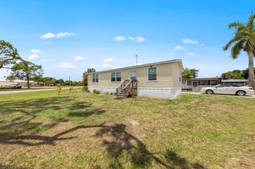 26185 Colony Rd, Bonita Springs, FL 34135-6510