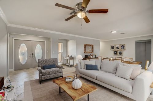 2012 27th Ter, Cape Coral FL  33904-3256 exterior