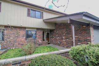 12934 Colony Dr, Thiensville, WI 53097-2302