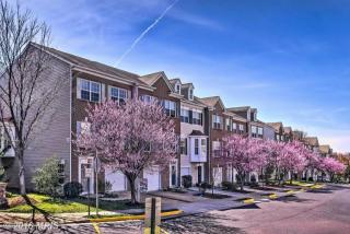 13951 Gill Brook Ln, Centreville, VA 20121-3097