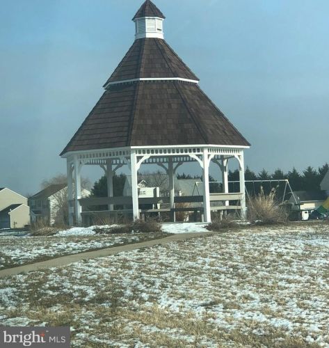 490 Carrington Dr, Dover, DE 19904-3914