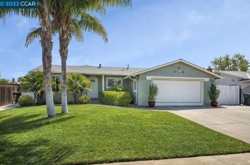 4125 Stephanie Way, West Pittsburg, CA 94565-6120