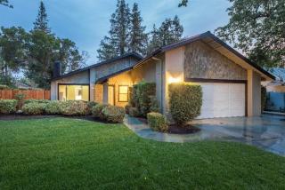 4172 Avalon Ave, Fresno, CA 93722-6113