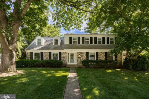 2010 Virginia Ln, Norristown, PA 19403-3166