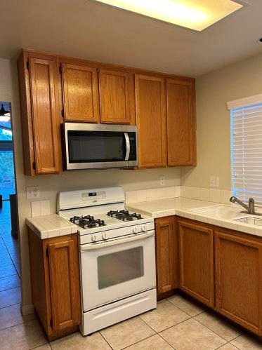 29930 Fernleaf Dr, Menifee CA  92584-8848 exterior