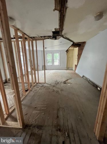 125 Haws Ave, Norristown PA 19401-4518 exterior