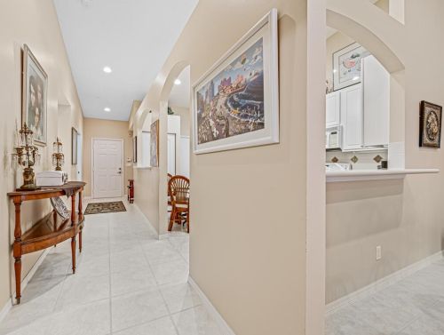 8522 Logia Cir, Boynton Beach, FL 33472-7111