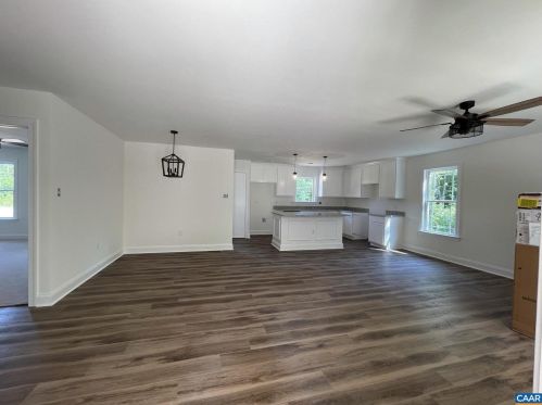 1290 Kennon Rd, Mineral VA  23117-3932 exterior