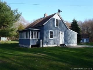 80 Lake Rd, Bozrah, CT 06334-1421
