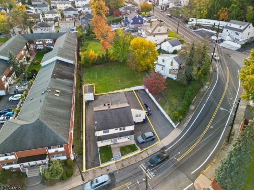 475 Preakness Ave, Paterson NJ  07502-2132 exterior