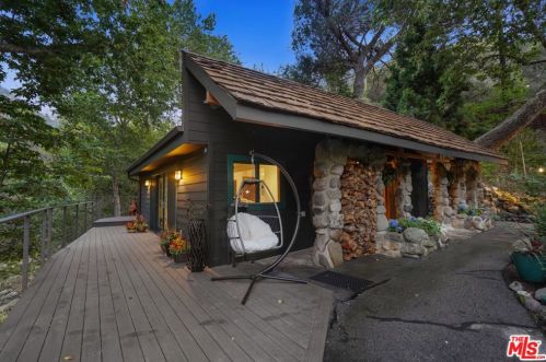 204 Topanga Canyon Blvd, Topanga CA  90290-3837 exterior